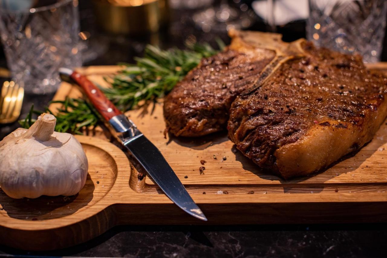Hotel Bristol Verbier Ngoại thất bức ảnh