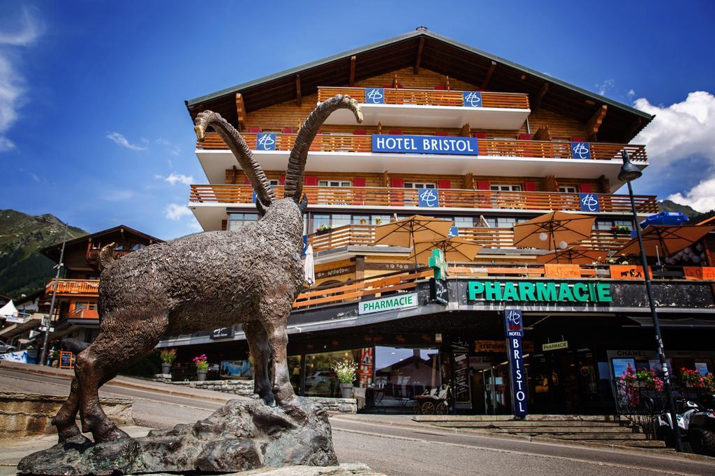 Hotel Bristol Verbier Ngoại thất bức ảnh