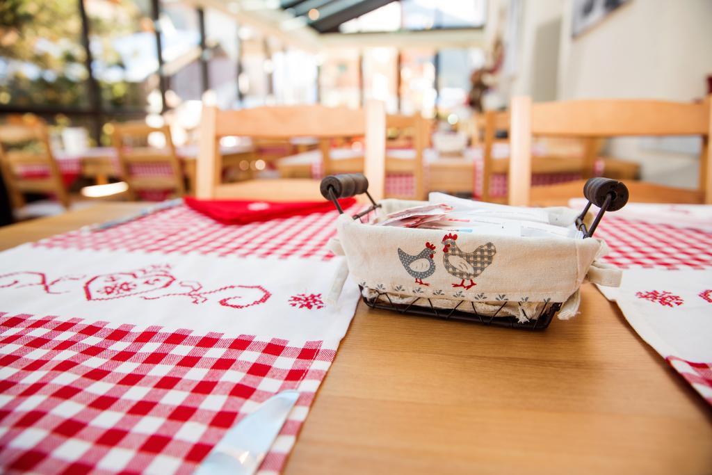 Hotel Bristol Verbier Ngoại thất bức ảnh