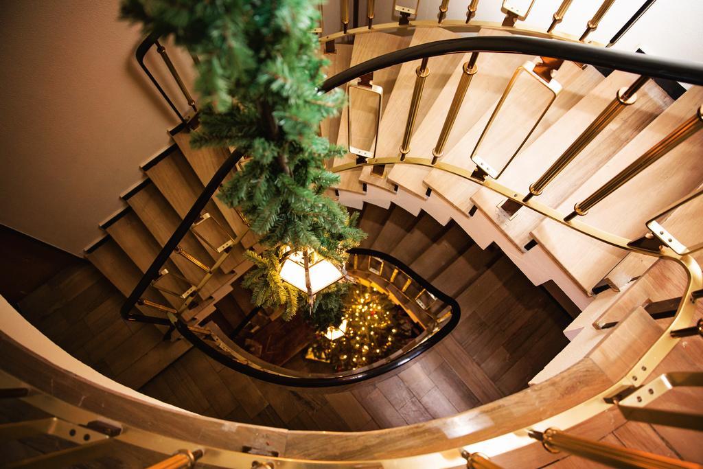 Hotel Bristol Verbier Ngoại thất bức ảnh